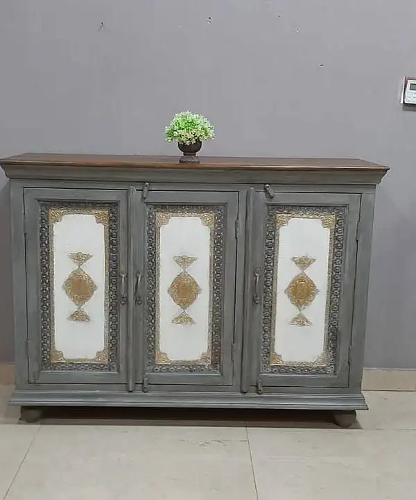 Sideboard and buffet table